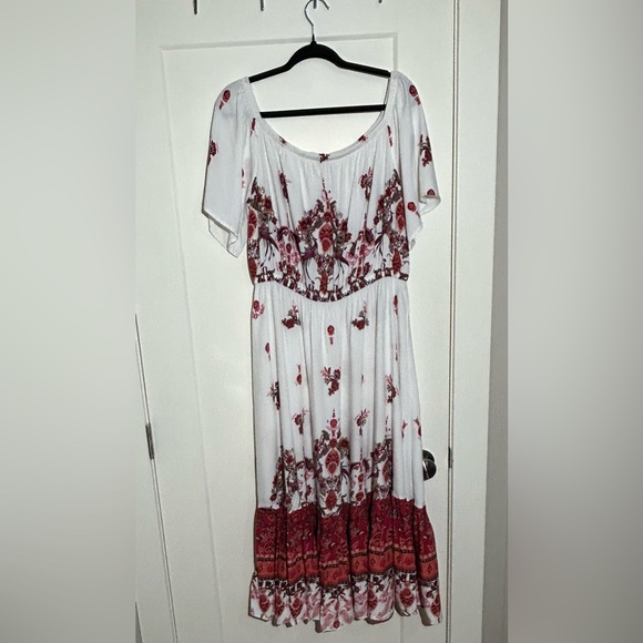 City Chic size S /16 maxi dress perfect for spring break trip - Picture 2 of 10